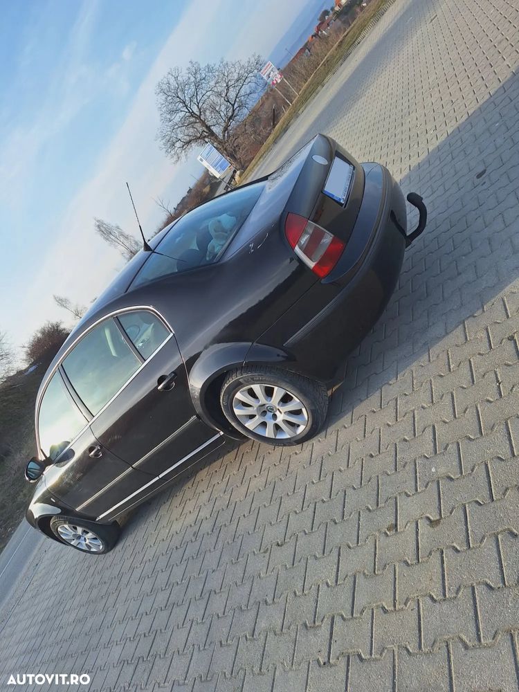Skoda Superb 1,9 TDI Exclusive - 2