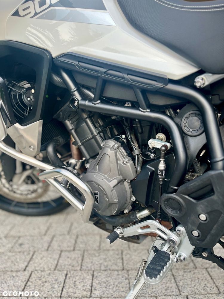 Triumph Tiger - 9