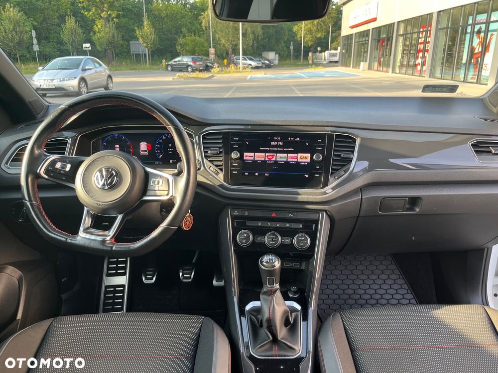 Volkswagen T-Roc 1.5 TSI ACT Premium - 8