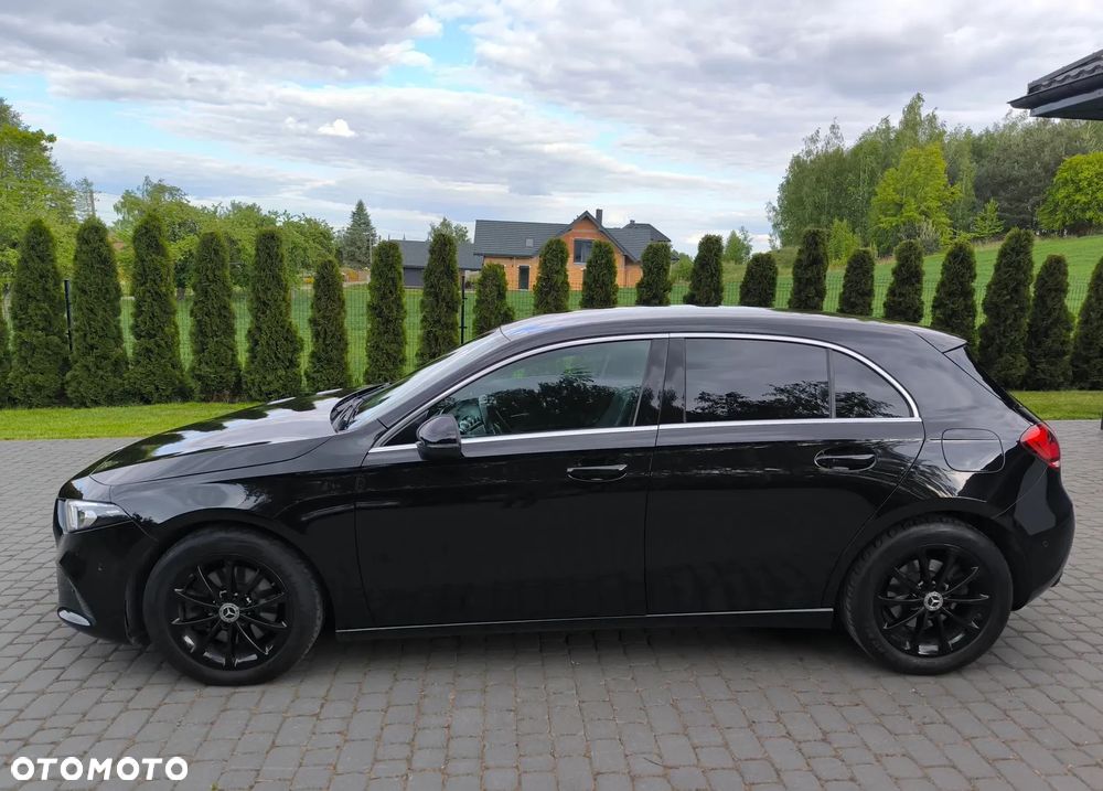 Mercedes-Benz Klasa A 220 4-Matic Progressive 7G-DCT - 2