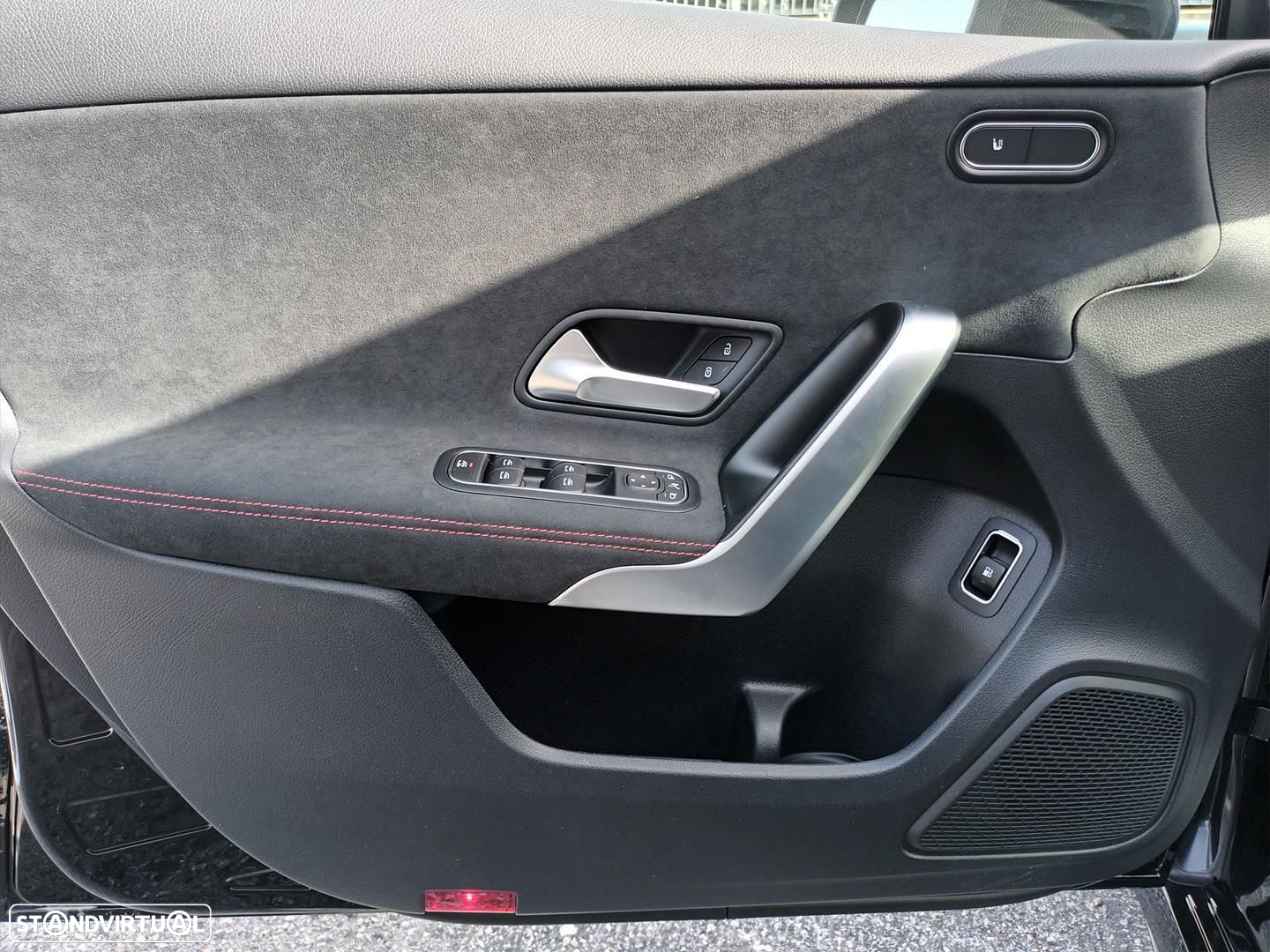 Mercedes-Benz A 250 Limousine e - 9