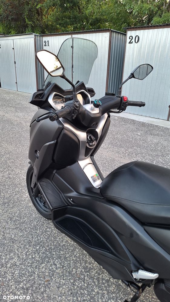 Yamaha X-max - 5
