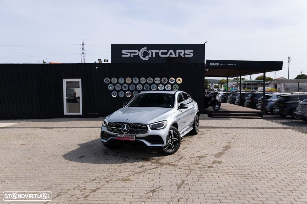 Mercedes-Benz GLC 300 de Coupe 4Matic 9G-TRONIC AMG Line - 2
