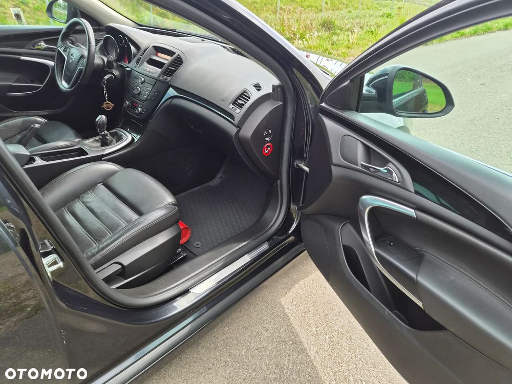 Opel Insignia - 14