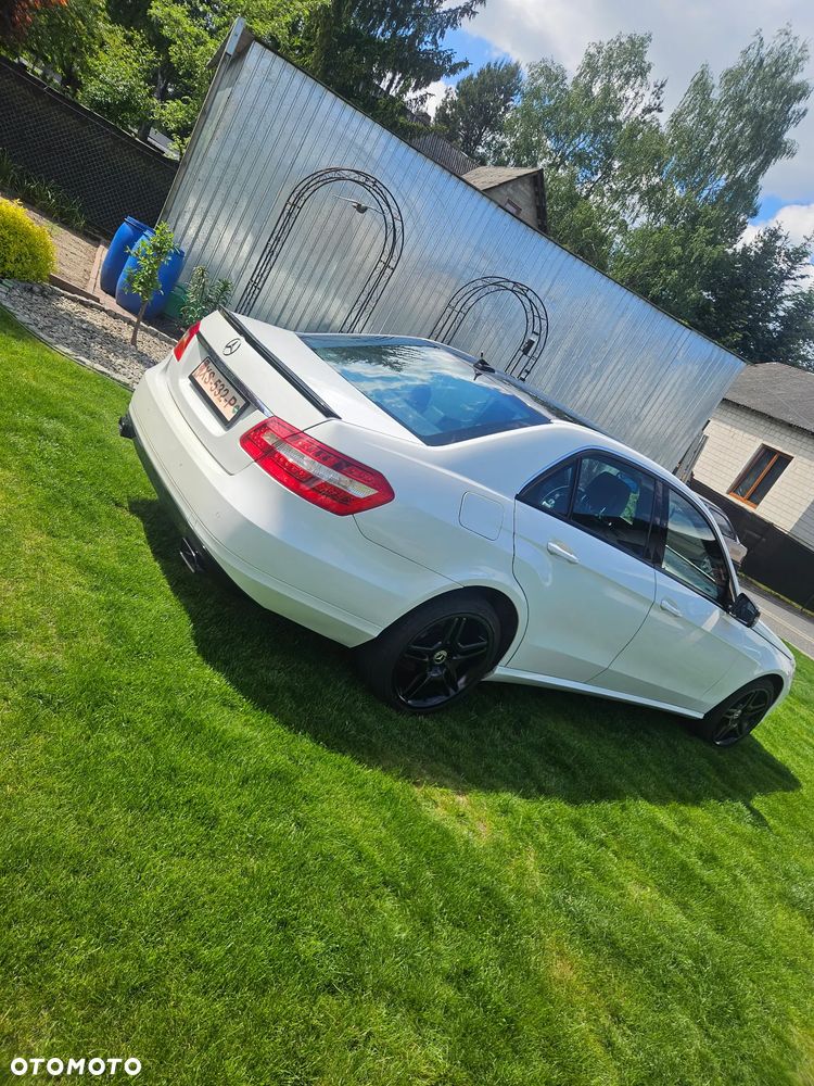 Mercedes-Benz Klasa E - 4