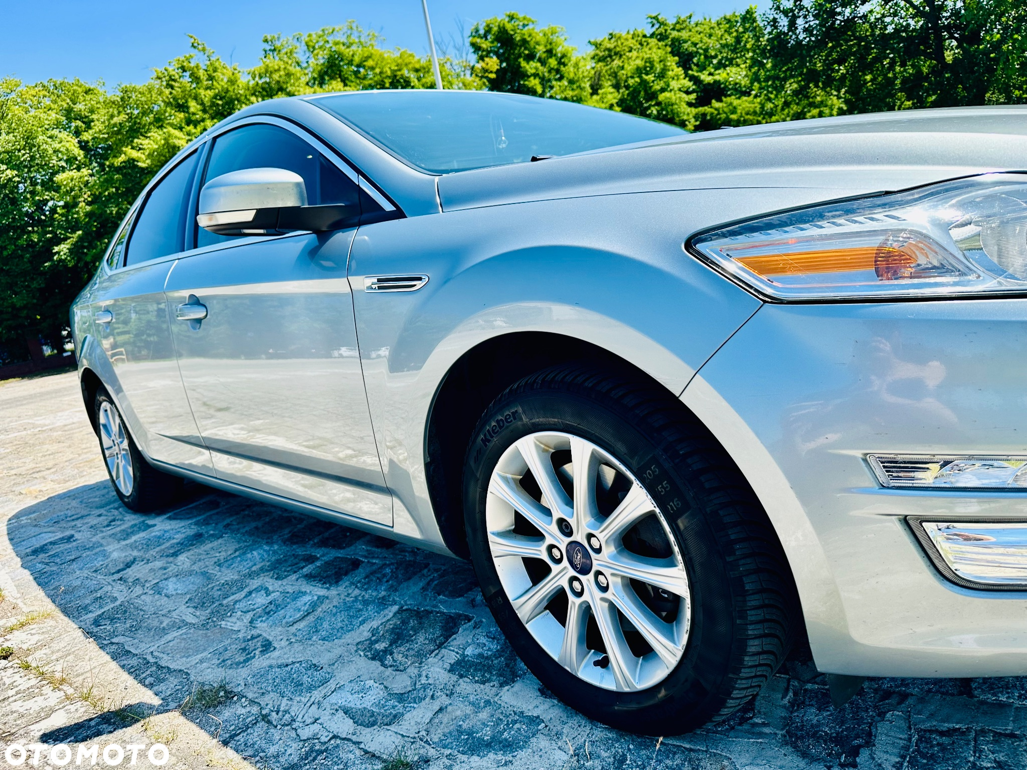 Ford Mondeo 1.6 TDCi Platinium X Plus (Titanium) - 10