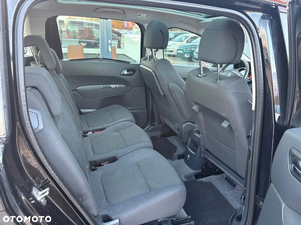 Peugeot 5008 1.6 HDi Style - 17