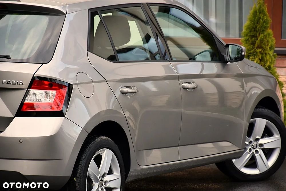 Skoda Fabia 1.0 Edition - 11