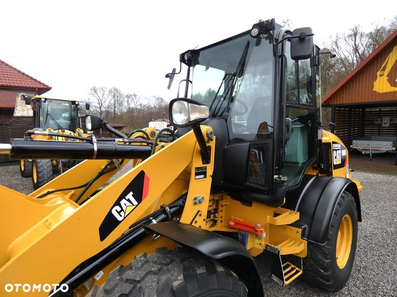 Caterpillar CAT 908M z Niemiec / KLIMA / 2998mtg / - 22