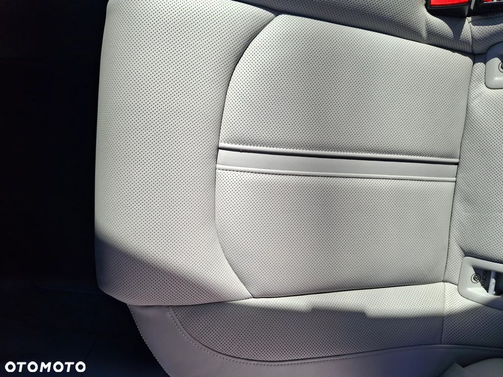 Audi A6 Limousine 2.8 FSI Quattro S tronic - 28