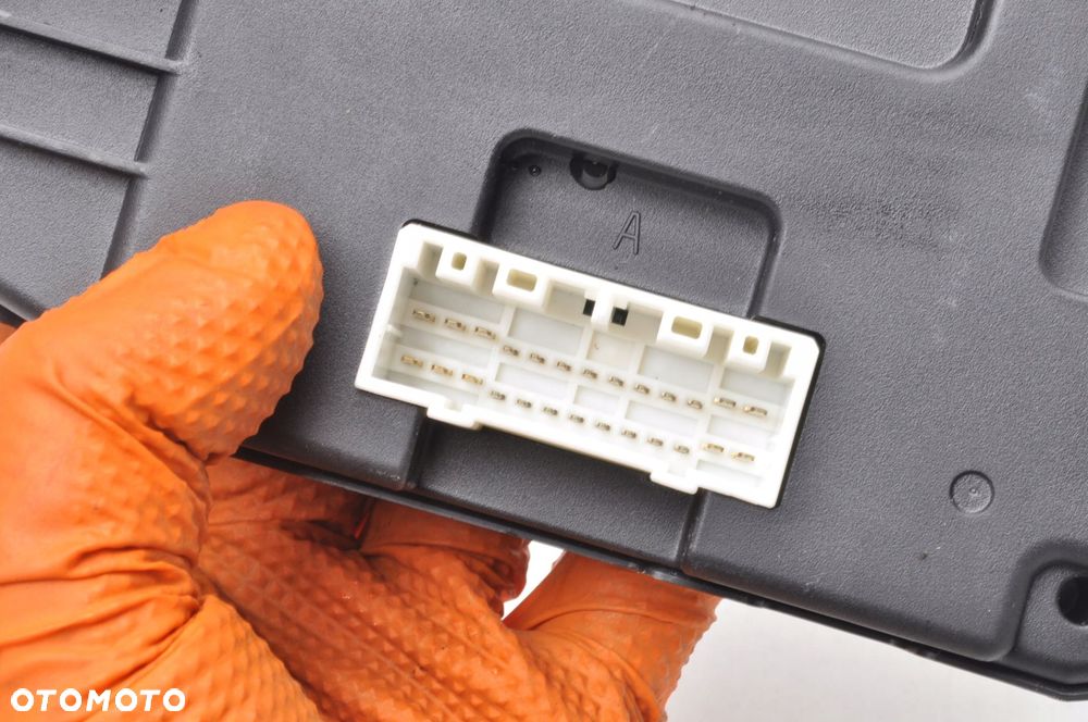 KIA VENGA MODUŁ KOMFORTU 95400-1PCJ0 LIFT - 4