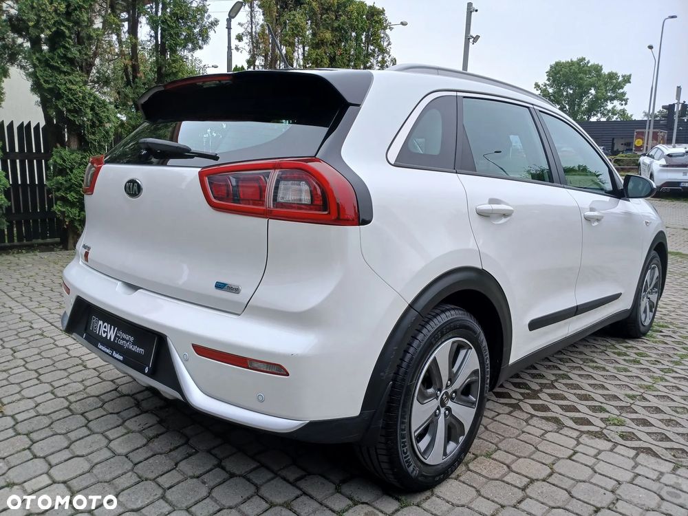 Kia Niro 1.6 GDI Hybrid M - 7