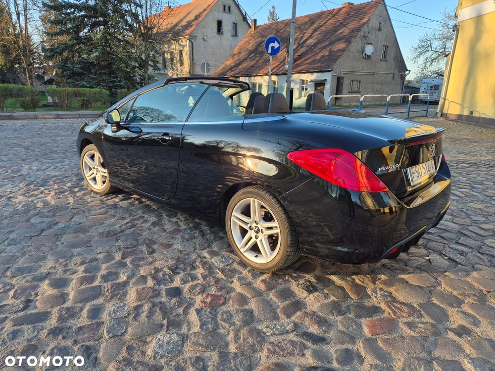 Peugeot 308 CC HDi FAP 163 Roland Garros - 21