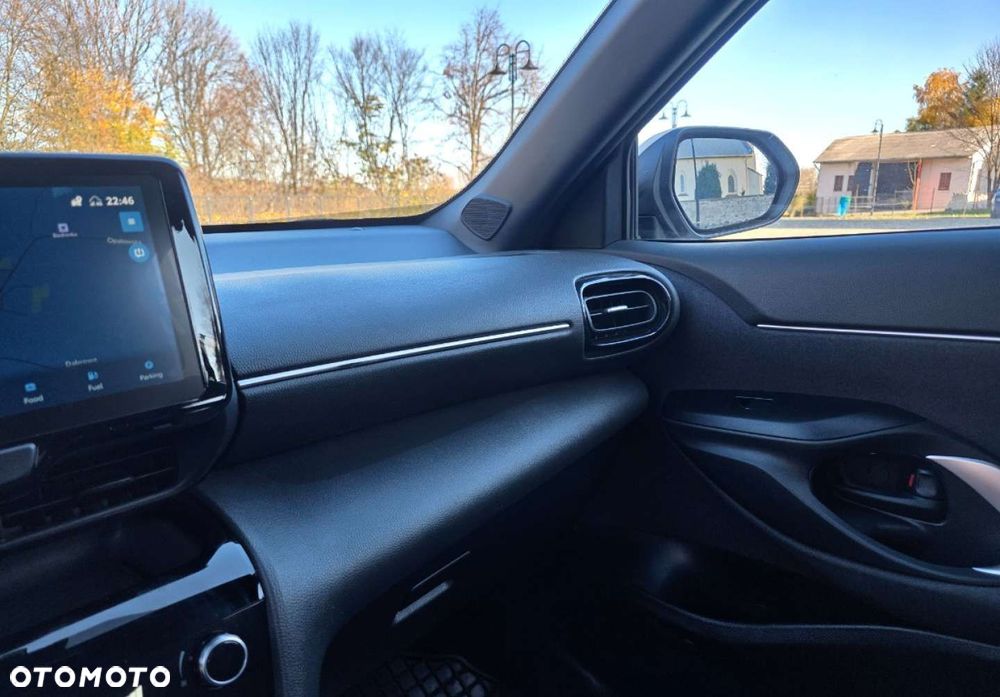 Toyota Yaris Cross - 23