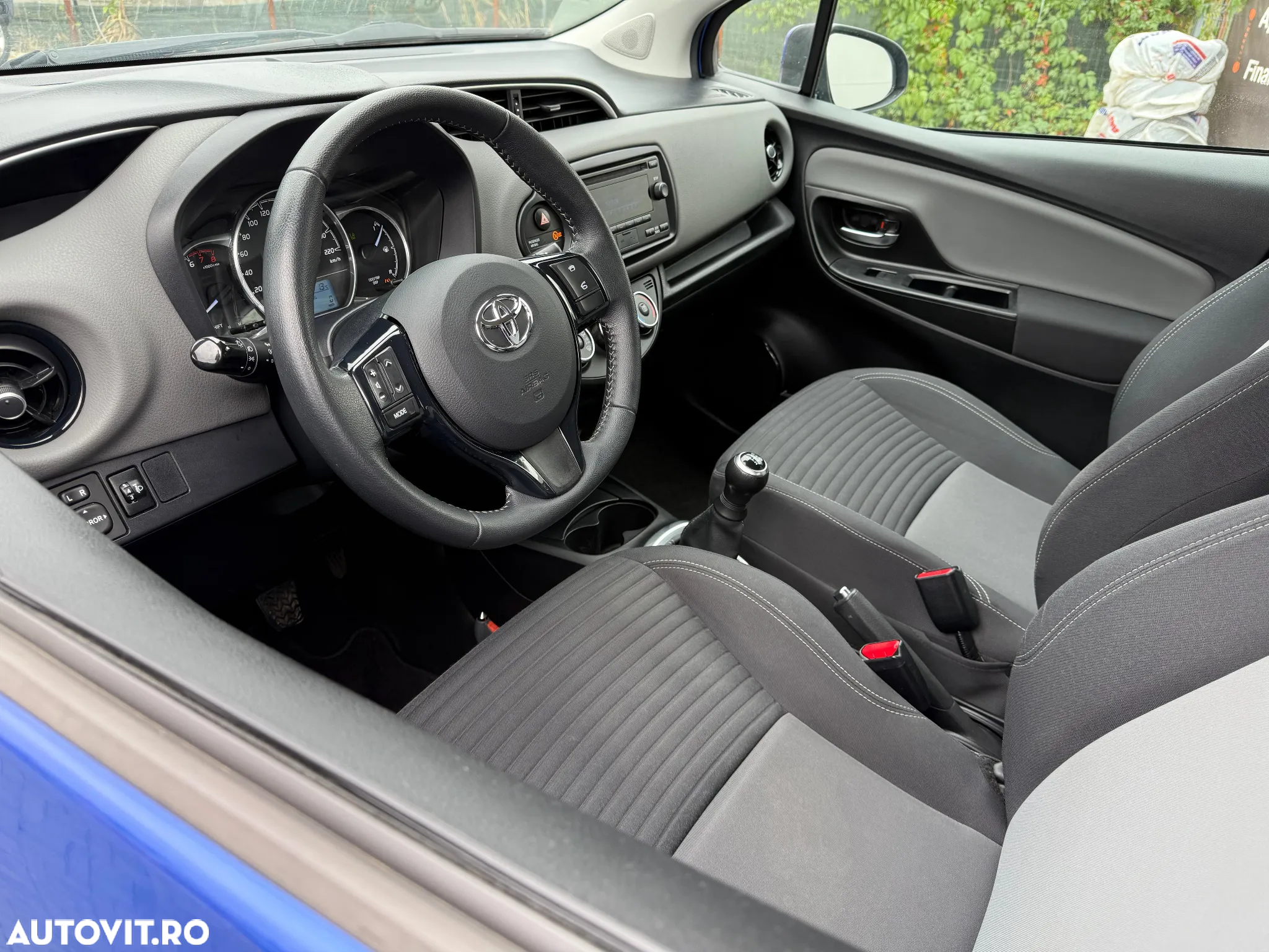 Toyota Yaris - 5