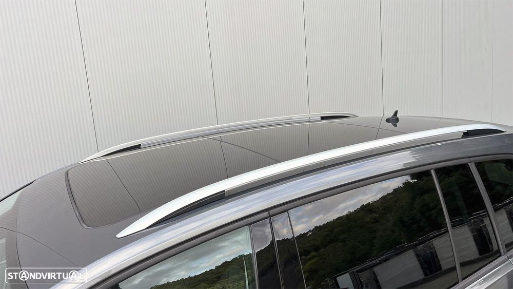 VW Touran 1.6 TDI Confortline DSG - 10