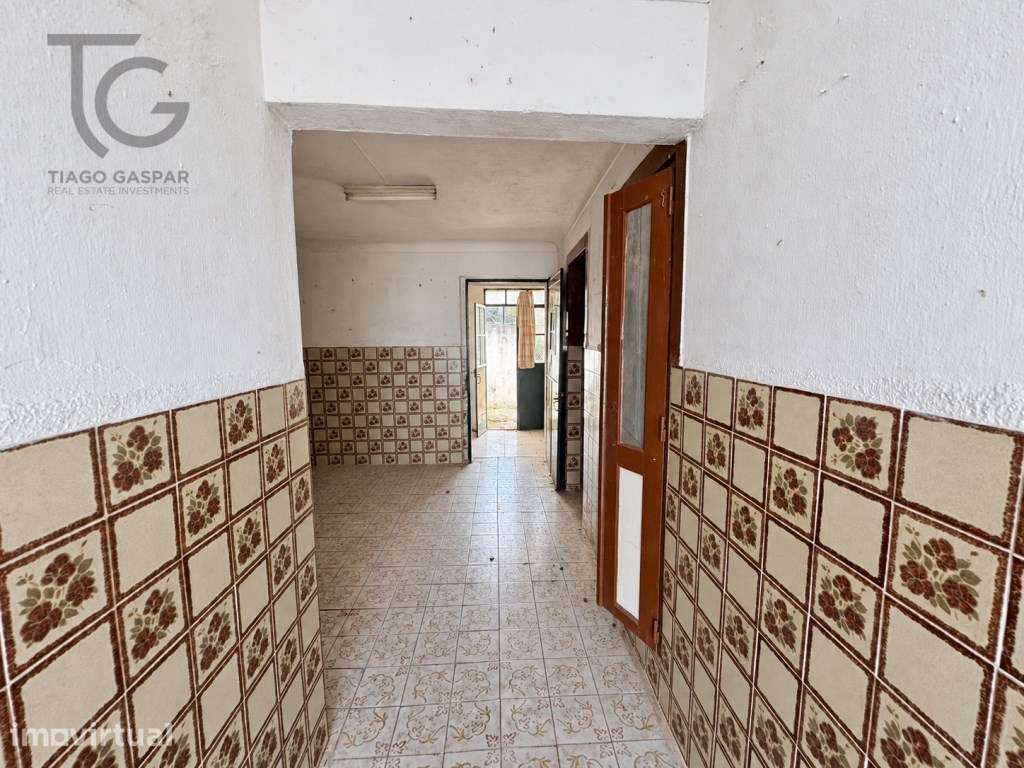Moradia térrea T2 com quintal na Comenda - Gavião - Grande imagem: 3/11