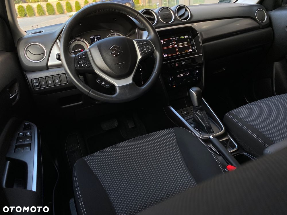 Suzuki Vitara 1.4 Boosterjet Premium 2WD - 30