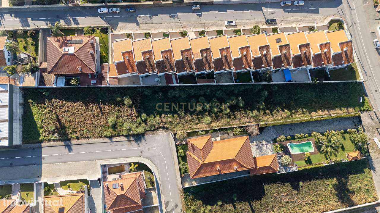 Terreno Urbano - Grande imagem: 5/6