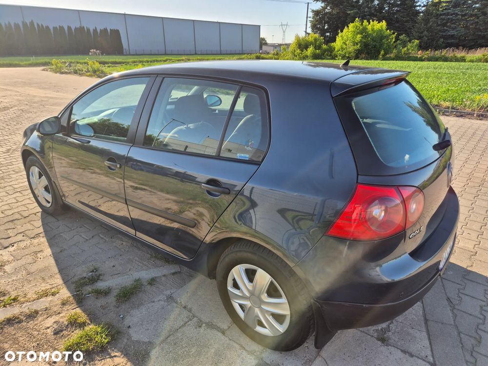 Volkswagen Golf 1.6 FSI Comfortline - 19