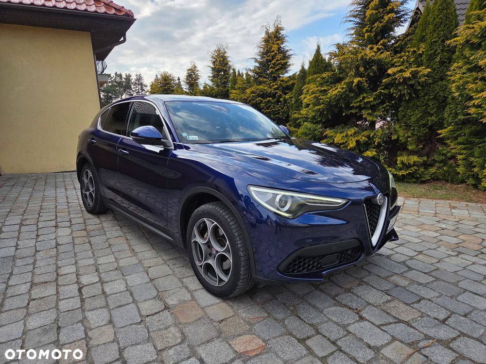Alfa Romeo Stelvio 2.0 Turbo Q4 - 1