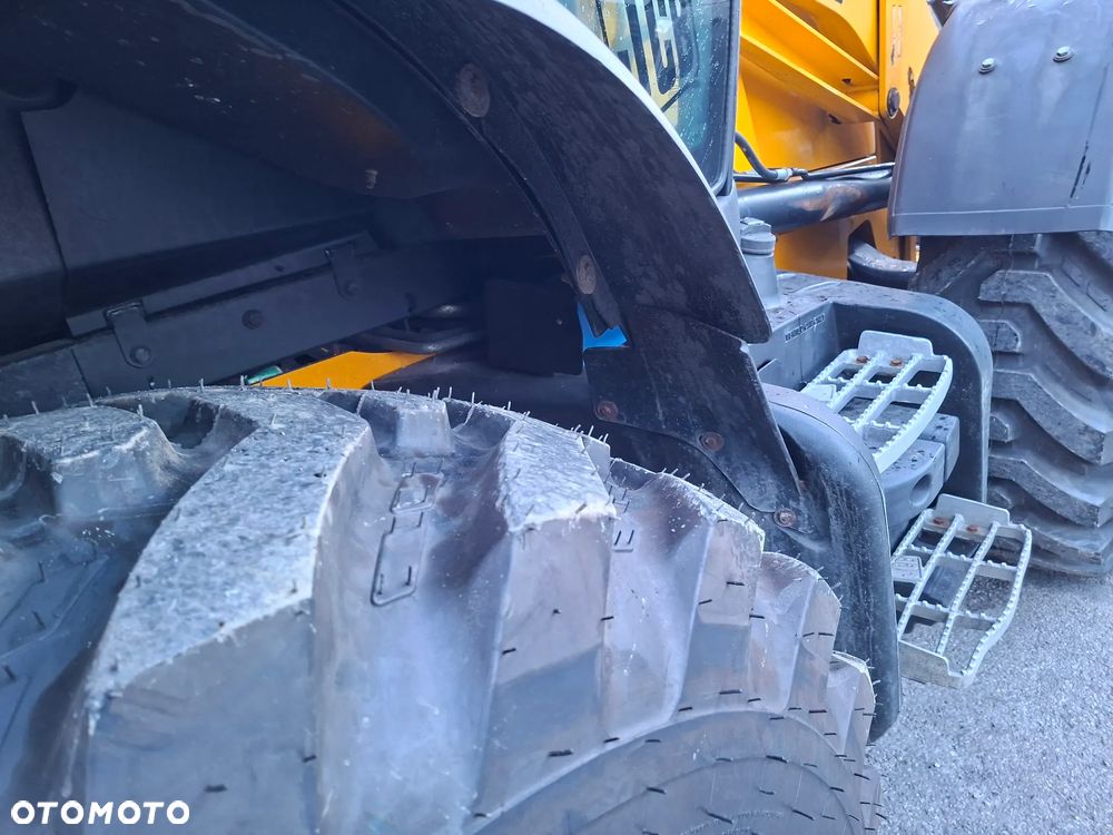 JCB 3 CX - 34