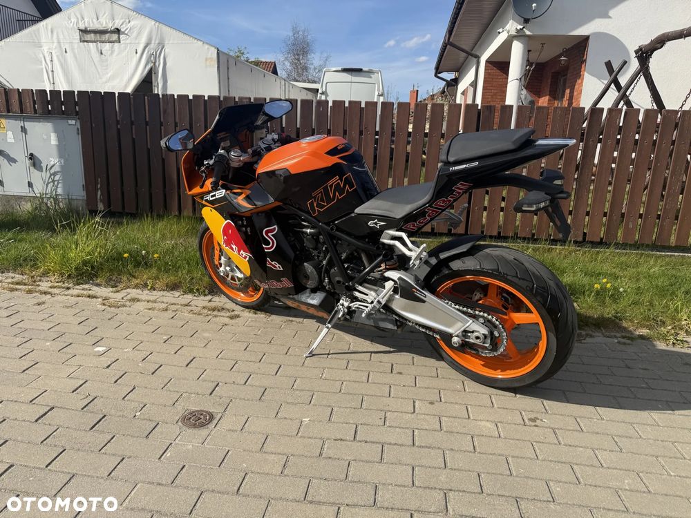 KTM RC 8 - 7