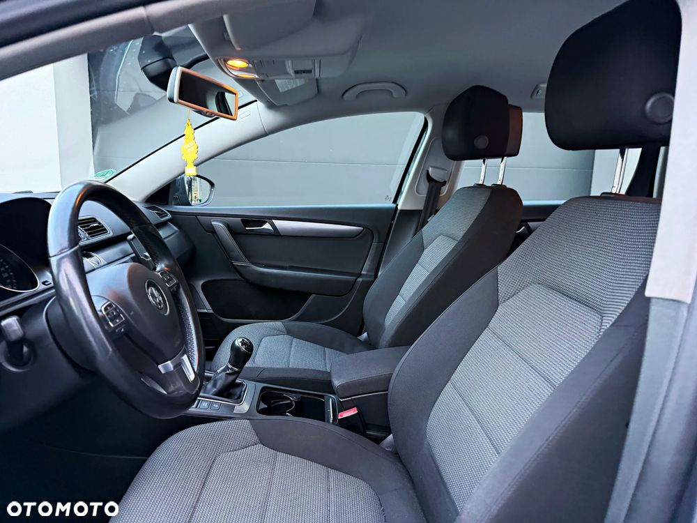 Volkswagen Passat Variant - 10