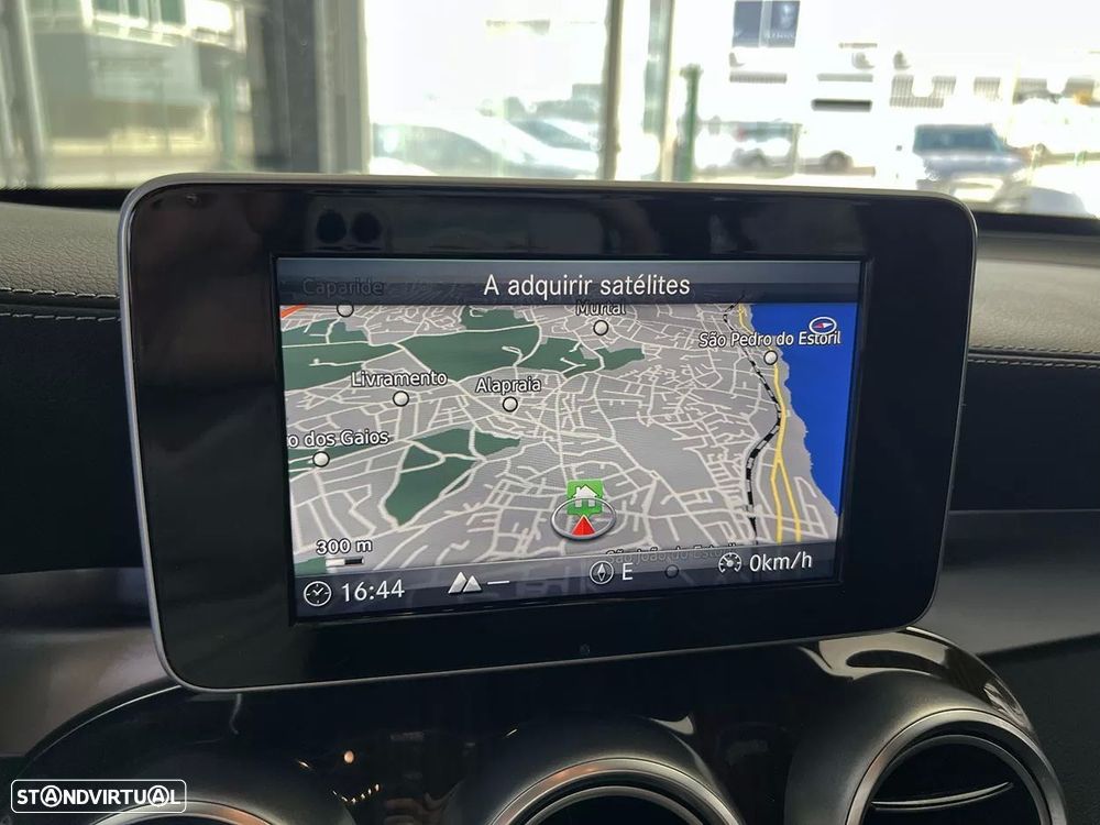 Mercedes-Benz GLC 220 - 12