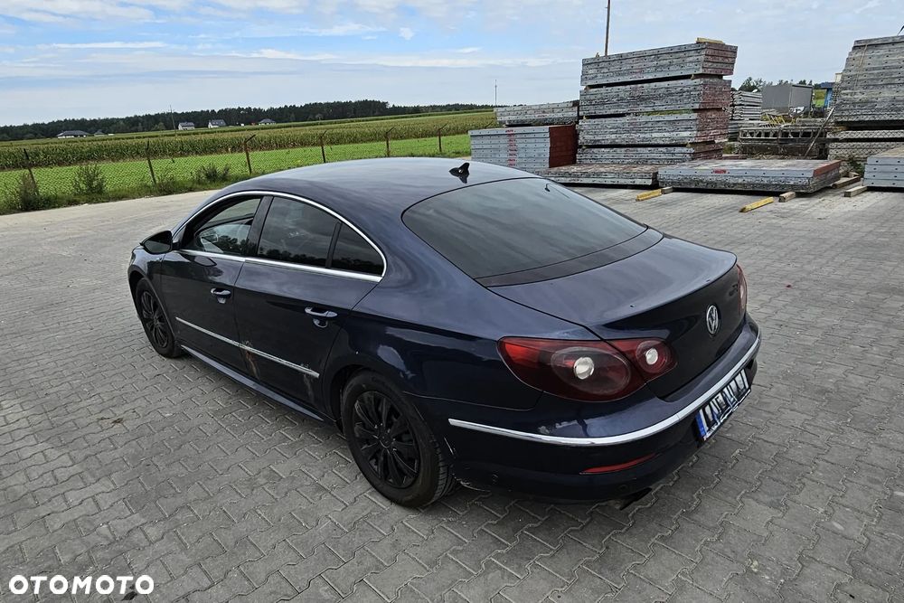 Volkswagen Passat - 3