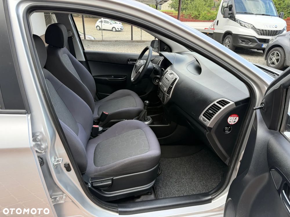 Hyundai i20 1.2 Edition Plus - 20