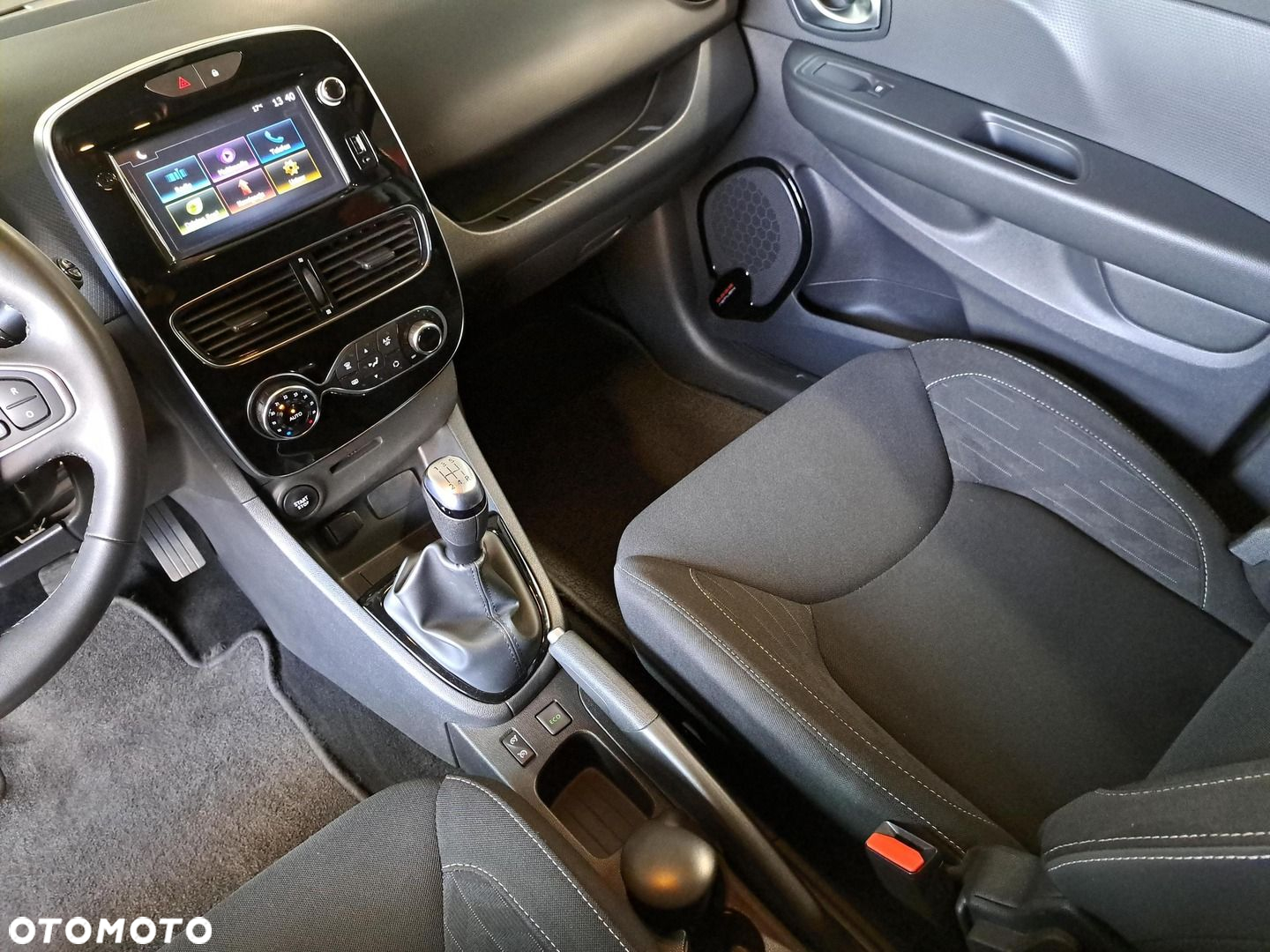 Renault Clio 0.9 Energy TCe Limited - 25