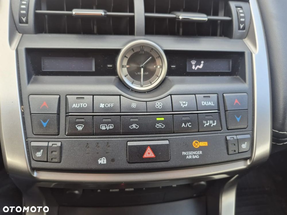 Lexus NX 200t Comfort AWD - 16