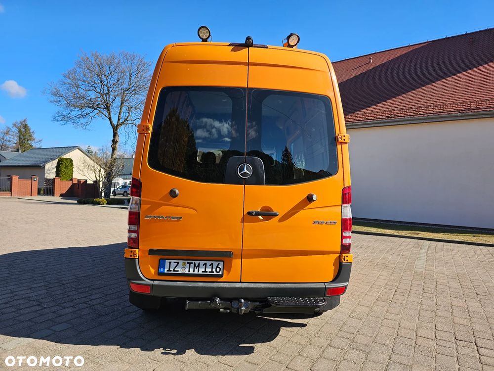 Mercedes-Benz SPRINTER - 11