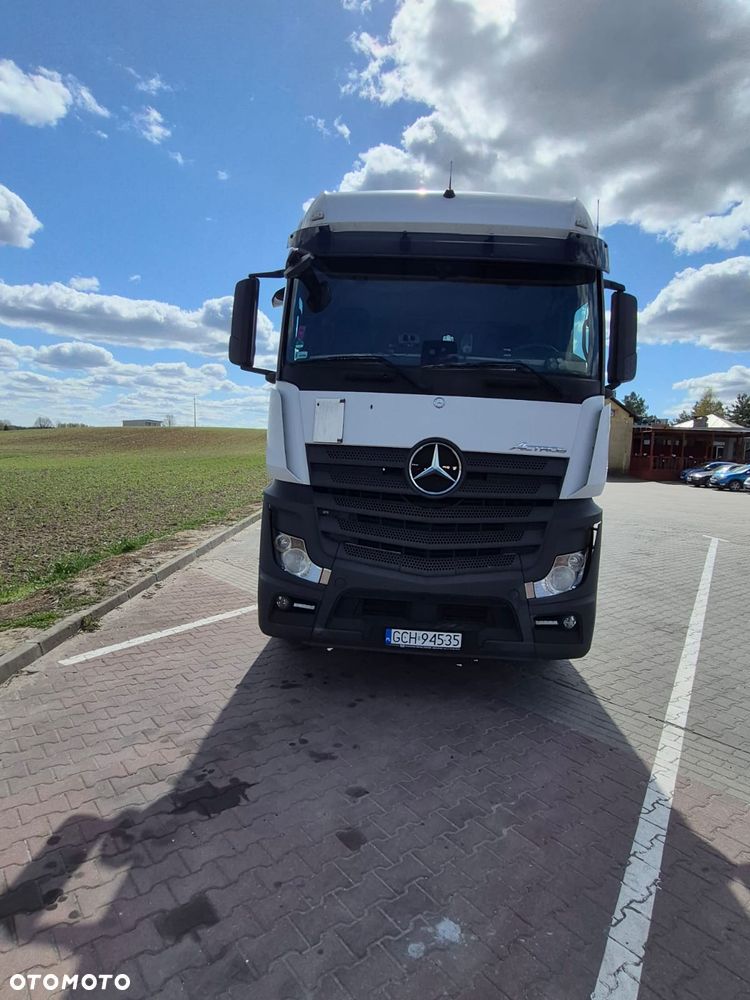 Mercedes-Benz ACTROS - 2