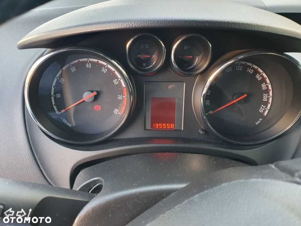 Opel Meriva - 8