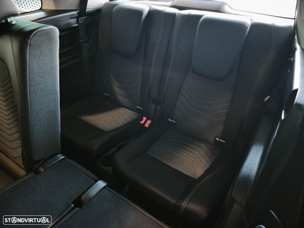 Mercedes-Benz GLB 180 d Progressive - 21