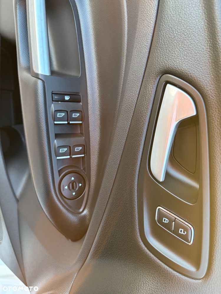 Ford Kuga 1.5 EcoBoost FWD Edition ASS MMT6 - 23