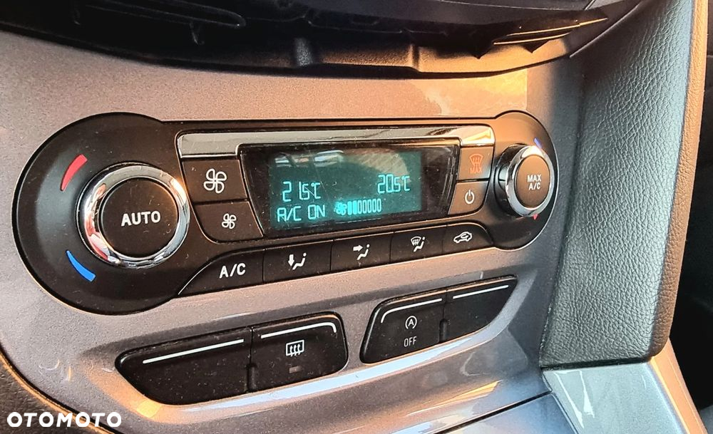 Ford Focus 1.6 EcoBoost Start-Stopp-System Titanium - 16