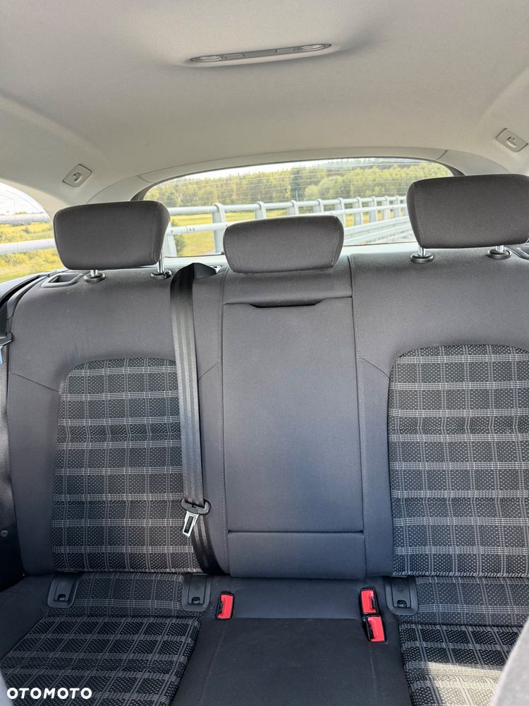 Audi A4 Avant 2.0 TDI - 20