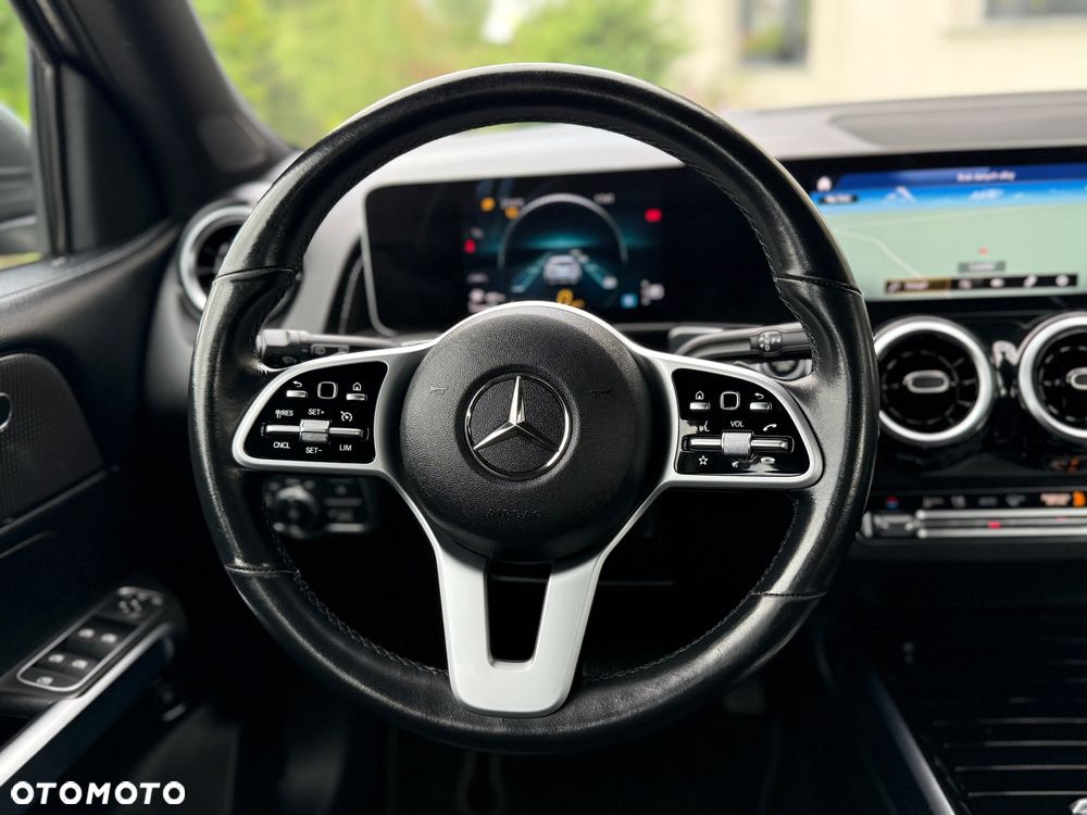 Mercedes-Benz GLB 200 d 8G-DCT Progressive - 16