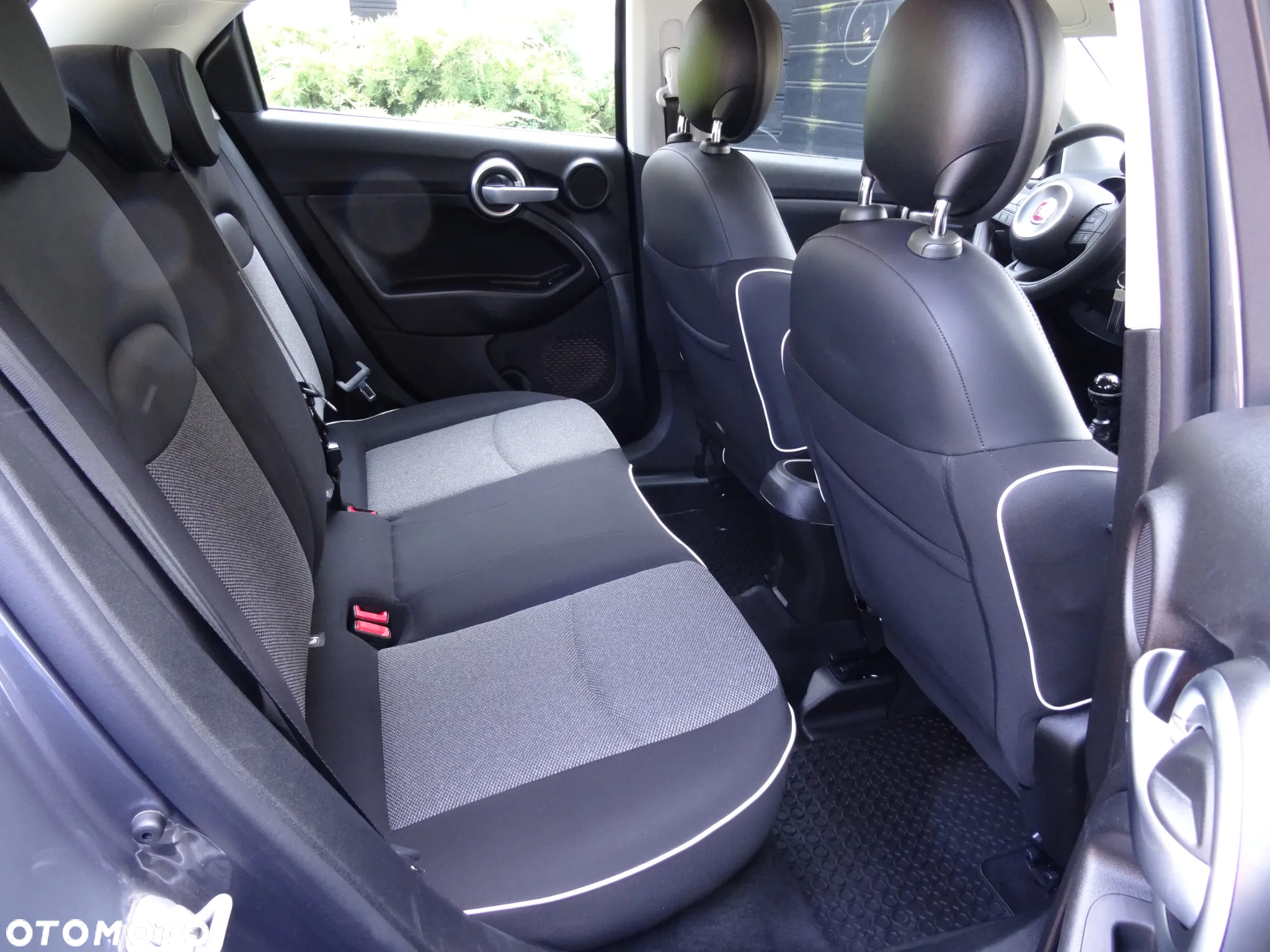 Fiat 500X 1.6 E-Torq Pop Star - 30