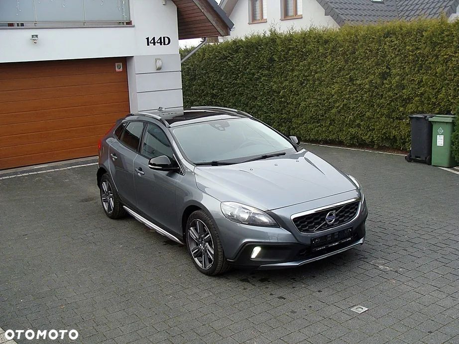 Volvo V40 Cross Country D2 Geartronic Momentum - 29