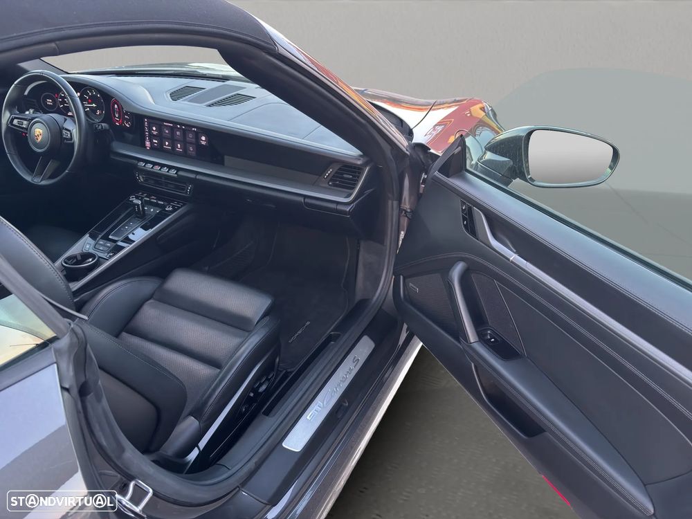 Porsche 911 (992) Carrera S Cabriolet PDK - 21