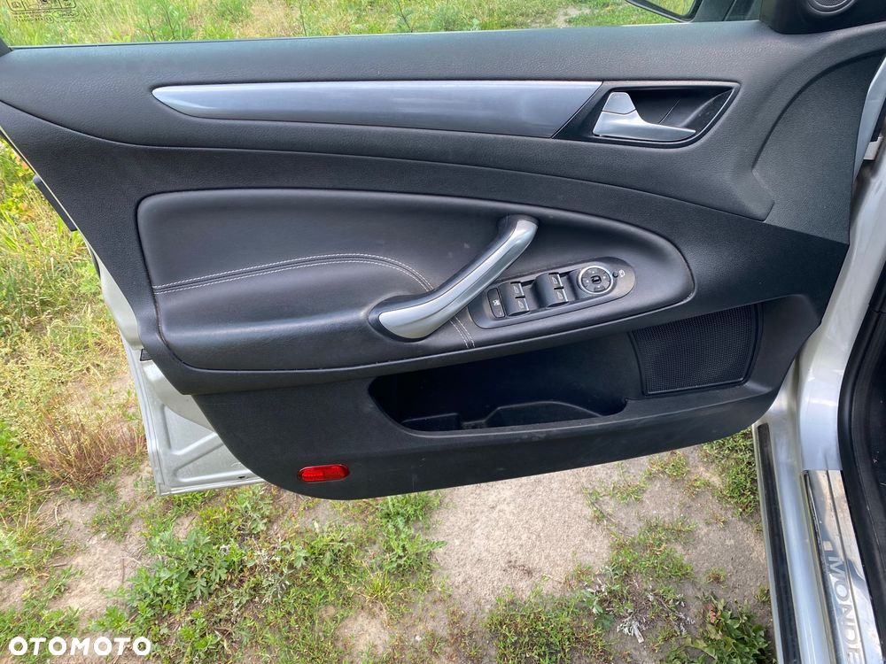 Ford Mondeo 1.6 Eco Boost Trend - 21
