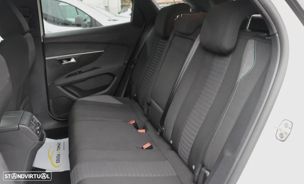Peugeot 3008 - 17