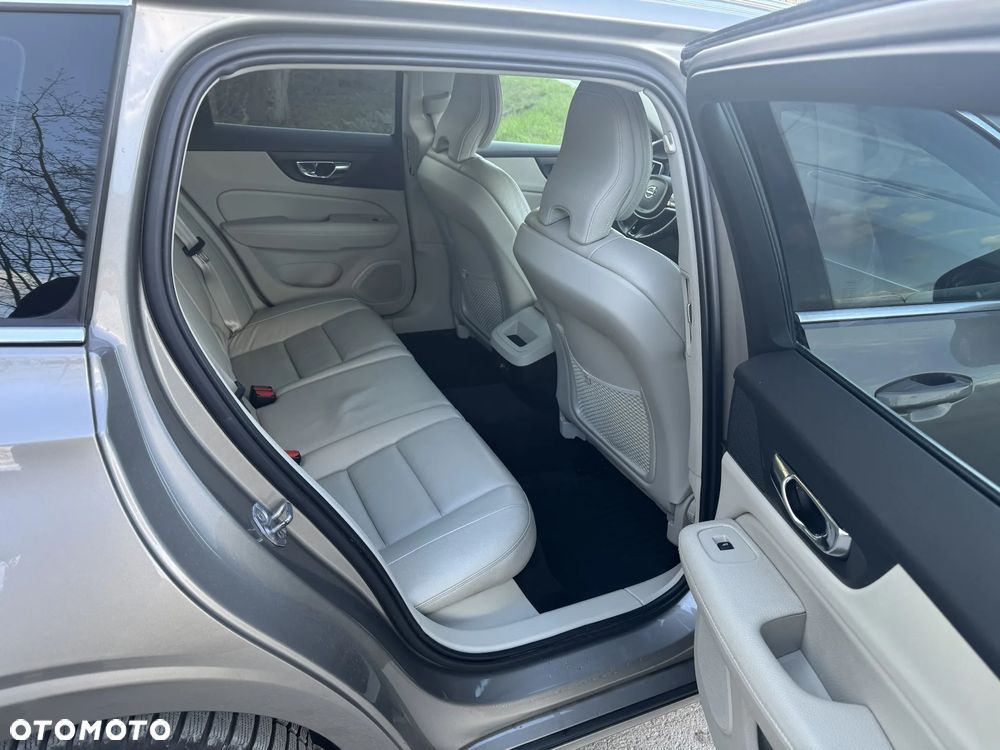 Volvo V60 T5 Geartronic Inscription - 21