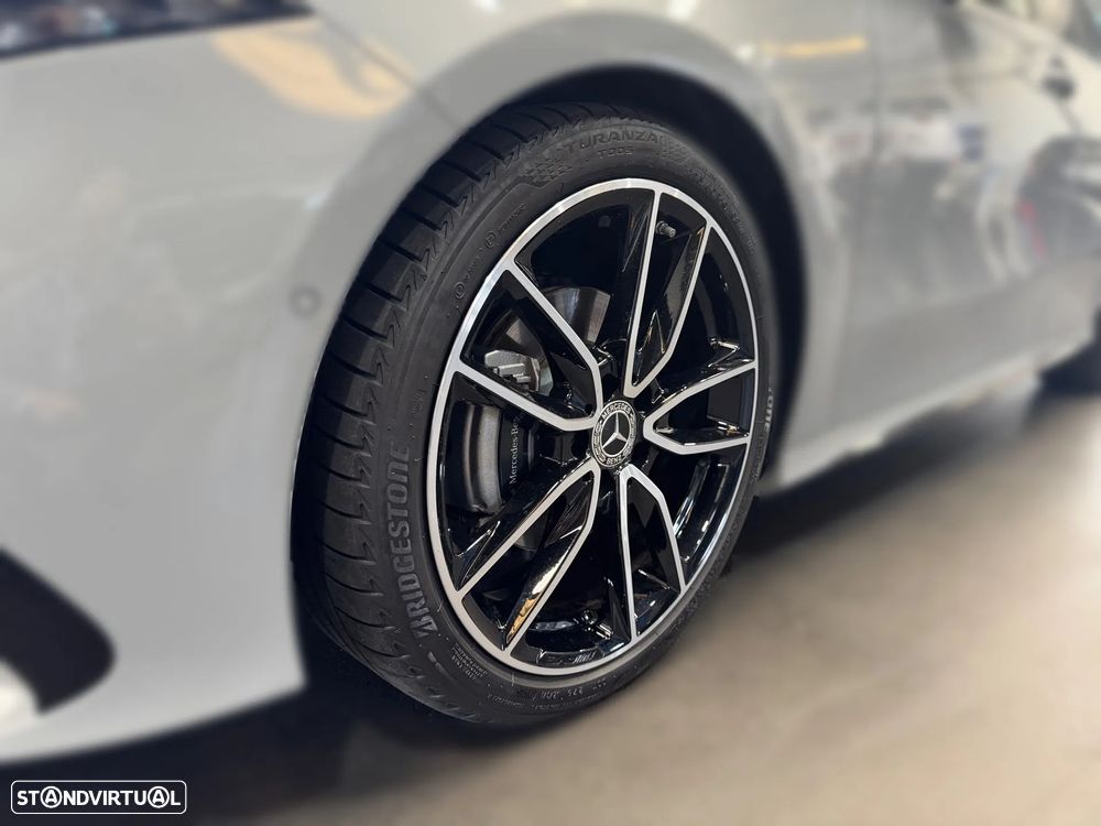 Mercedes-Benz A 180 d 8G-DCT Edition AMG Line - 11