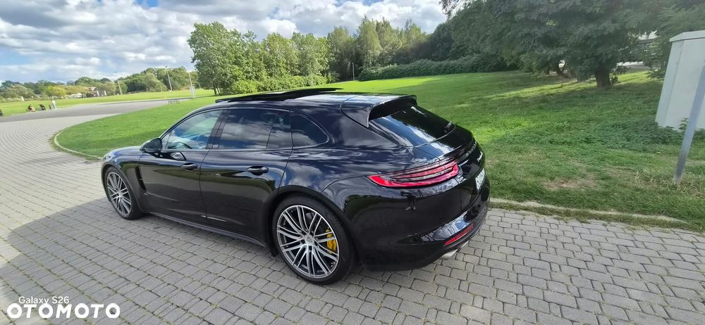 Porsche Panamera 4S Executive - 20