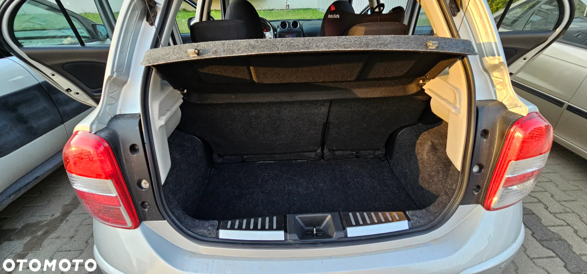 Nissan Micra - 15